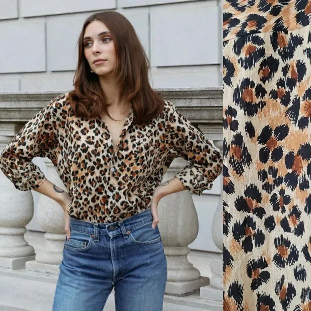 Mille resort and travel leopard print button down short M